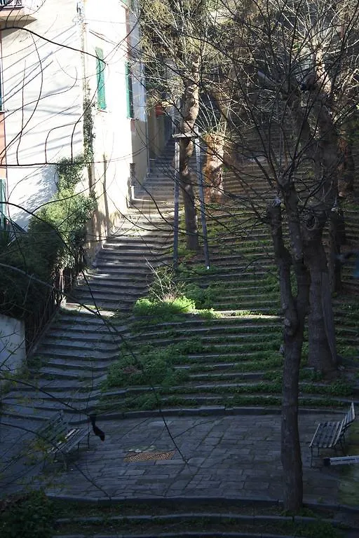 B&B Cernaia 42 La Spezia 2*,  Italië